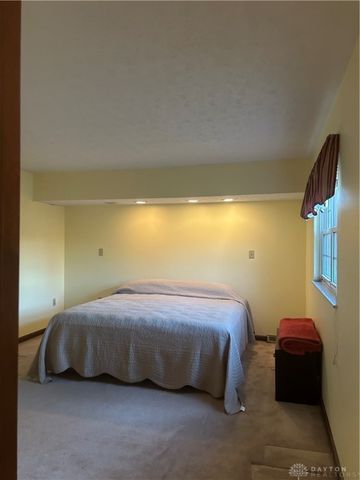 7764 Rolling Meadows Drive, West Chester, OH 45069