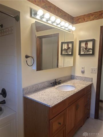 7764 Rolling Meadows Drive, West Chester, OH 45069