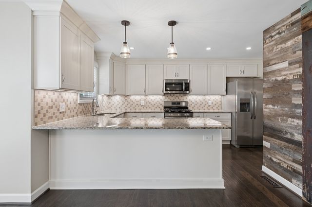 1051 Westbrook Dr, Gallatin, TN 37066