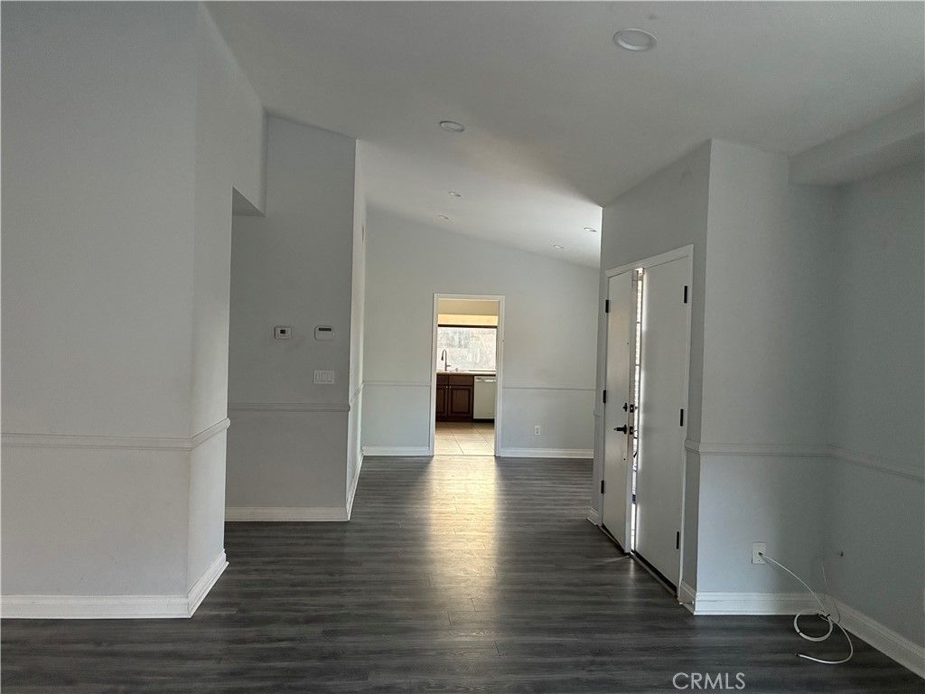 13930 Olive Grove Lane, Sylmar, CA 91342 — photo 5