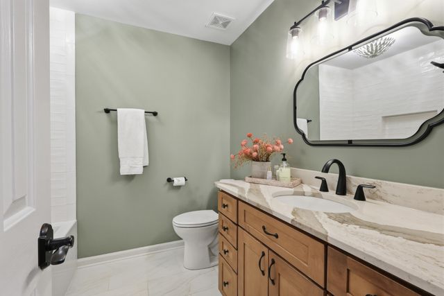 239 Scotsman Ln, Franklin, TN 37064