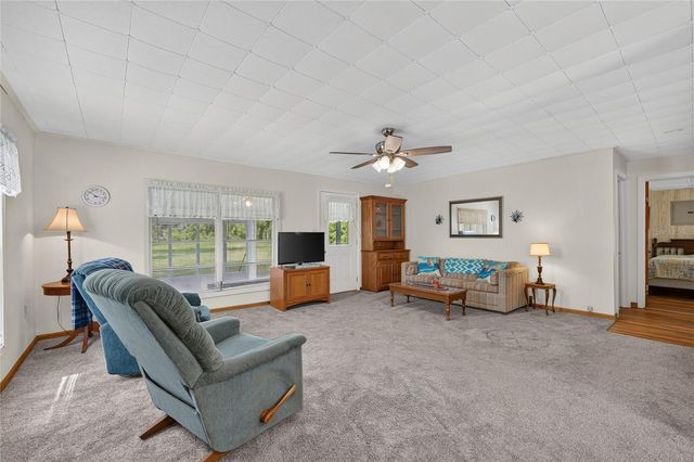 148 LAKE SHORE TERRACE, Interlachen, FL 32148