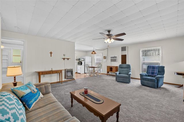 148 LAKE SHORE TERRACE, Interlachen, FL 32148
