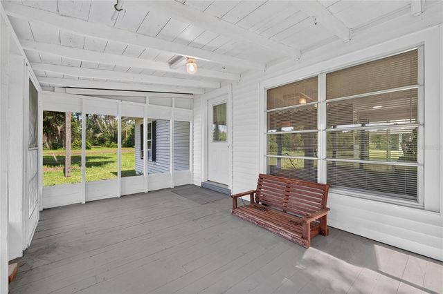 148 LAKE SHORE TERRACE, Interlachen, FL 32148