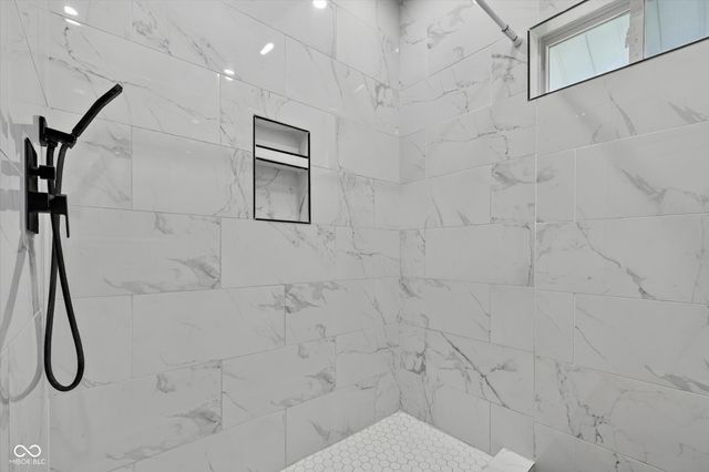 320 W 39th Street, Indianapolis, IN 46208