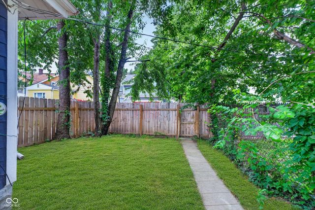 320 W 39th Street, Indianapolis, IN 46208