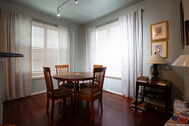 7342 Oak Manor Dr Apt 7109, San Antonio, TX 78229