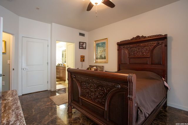 7342 Oak Manor Dr Apt 7109, San Antonio, TX 78229