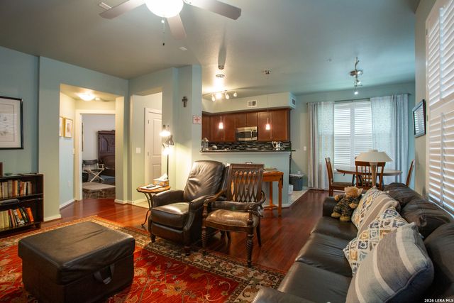 7342 Oak Manor Dr Apt 7109, San Antonio, TX 78229