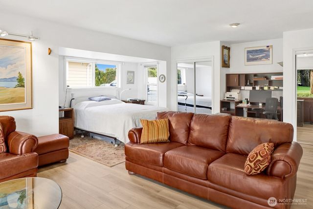 5279 Cherry Tree Lane, Blaine, WA 98230