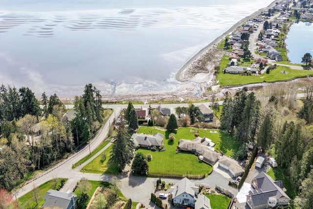 5279 Cherry Tree Lane, Blaine, WA 98230