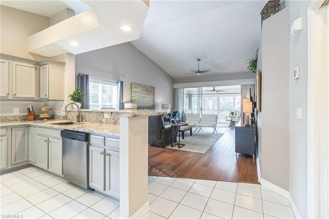 752 Wiggins Lake DR 201, Naples, FL 34110