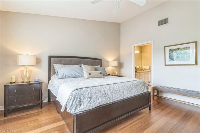 752 Wiggins Lake DR 201, Naples, FL 34110
