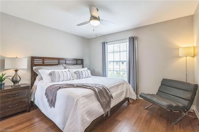 752 Wiggins Lake DR 201, Naples, FL 34110