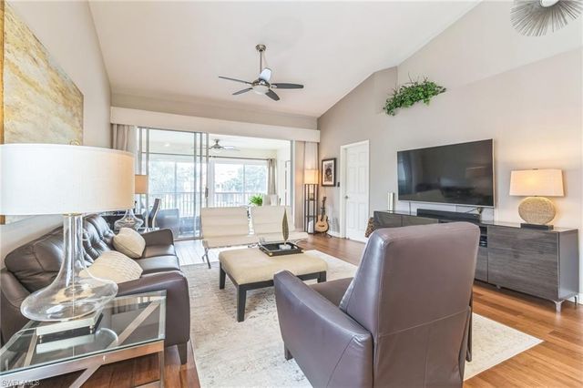 752 Wiggins Lake DR 201, Naples, FL 34110