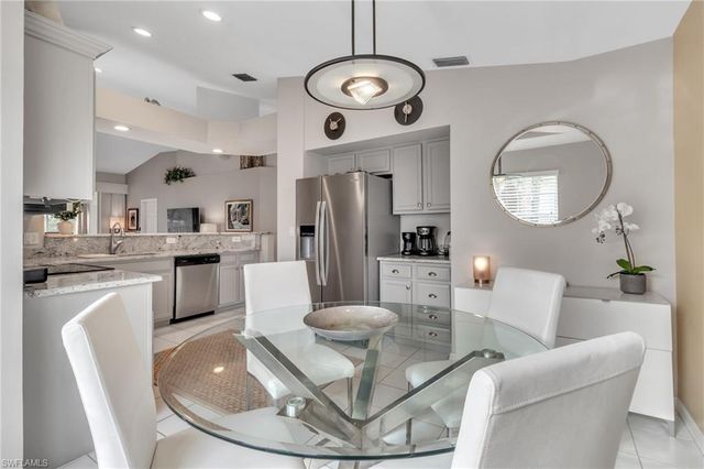 752 Wiggins Lake DR 201, Naples, FL 34110