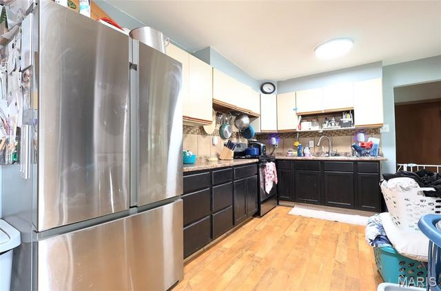 1370 Harkee Drive, Florissant, MO 63031