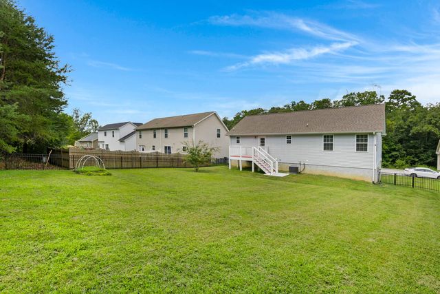 1758 Short Leaf Lane, Soddy Daisy, TN 37379