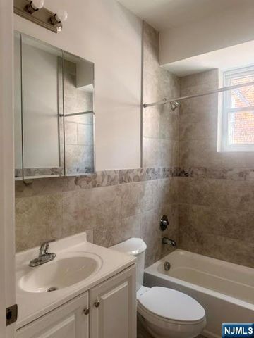 181 S Munn Avenue 2, Irvington, NJ 07111