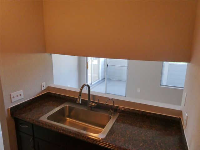 12166 METRIC BLVD 1009, Austin, TX 78758
