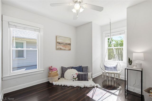 1348 Saint Charles Avenue, Lakewood, OH 44107