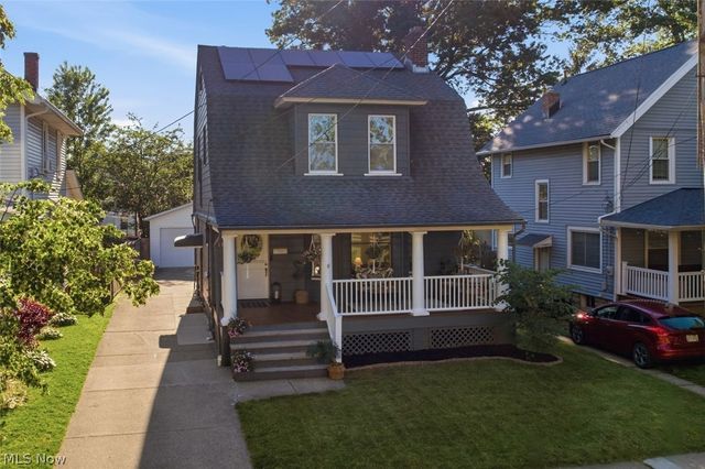 1348 Saint Charles Avenue, Lakewood, OH 44107