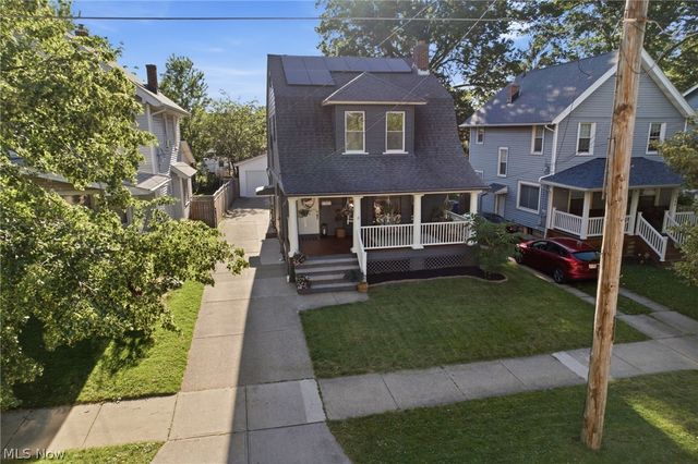1348 Saint Charles Avenue, Lakewood, OH 44107