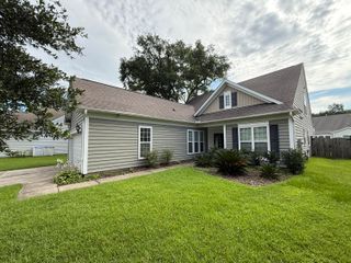 1572 Pixley Street, Charleston, SC 29414