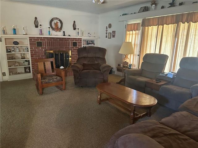 2515 N Pennsylvania Avenue, Independence, KS 67301