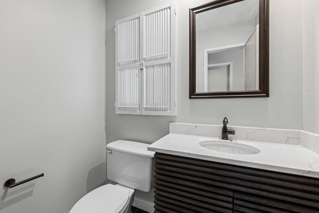 7023 Wild Ridge Lane, West Bloomfield Twp, MI 48322