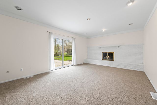 7023 Wild Ridge Lane, West Bloomfield Twp, MI 48322