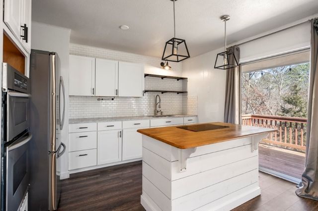 6 Morris Lane, Bella Vista, AR 72715