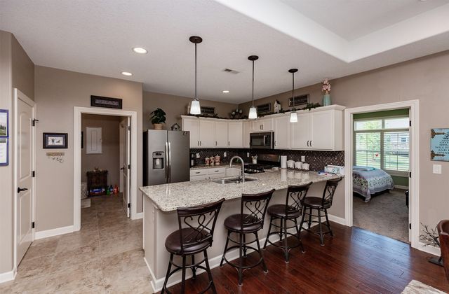 2708 NW 39th Lane, Ankeny, IA 50023