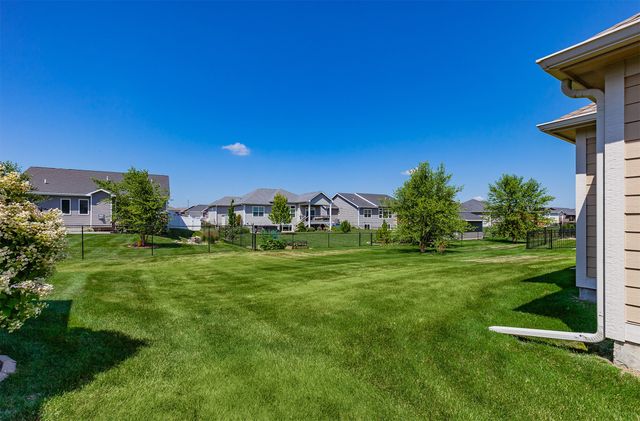 2708 NW 39th Lane, Ankeny, IA 50023