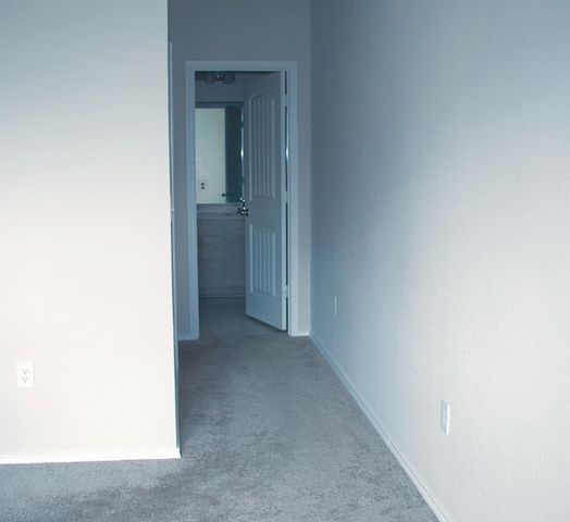 211 Pitkin DR, Lockhart, TX 78644