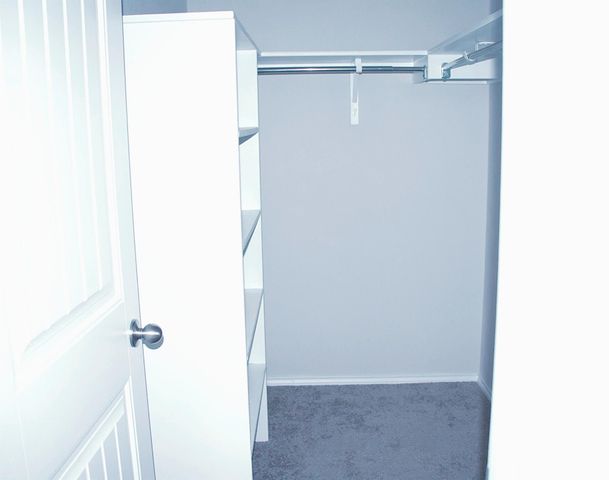 211 Pitkin DR, Lockhart, TX 78644