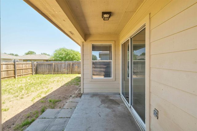 12524 Sky Harbor DR, Del Valle, TX 78617