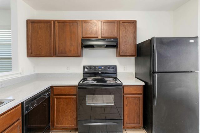 12524 Sky Harbor DR, Del Valle, TX 78617