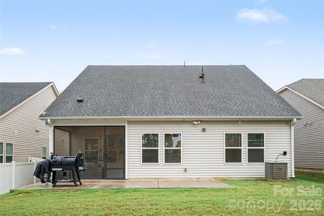 9039 Myrna Drive, Gastonia, NC 28056