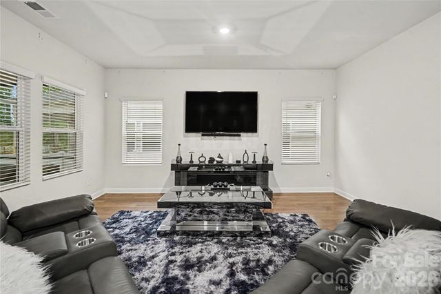 9039 Myrna Drive, Gastonia, NC 28056