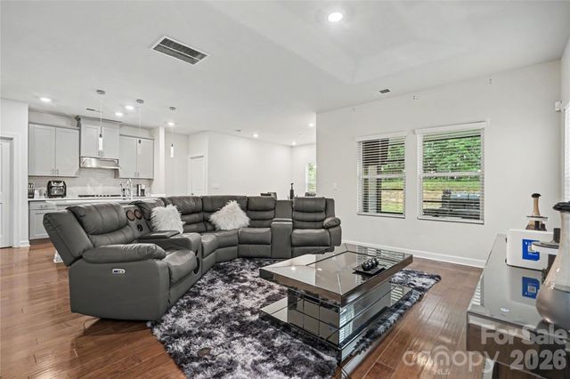 9039 Myrna Drive, Gastonia, NC 28056