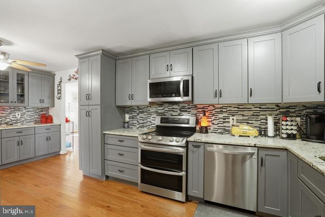 13203 DELANEY RD, Woodbridge, VA 22193