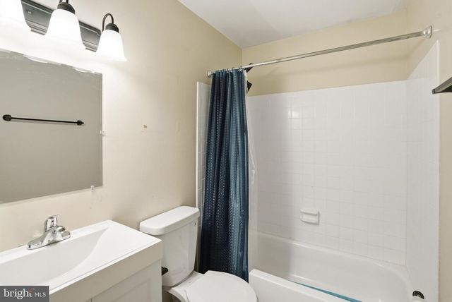 13203 DELANEY RD, Woodbridge, VA 22193