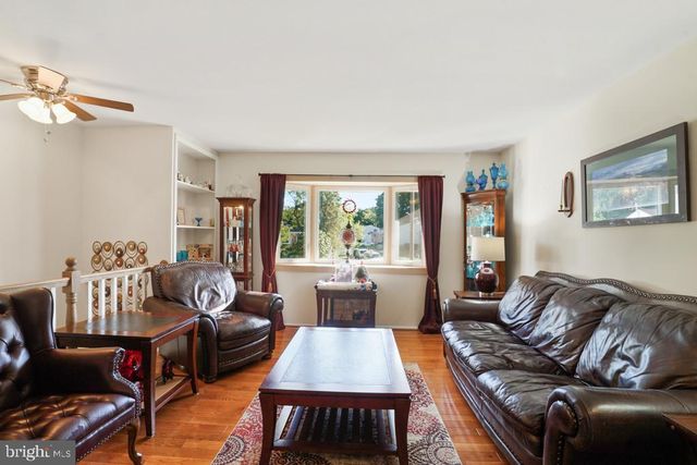 13203 DELANEY RD, Woodbridge, VA 22193