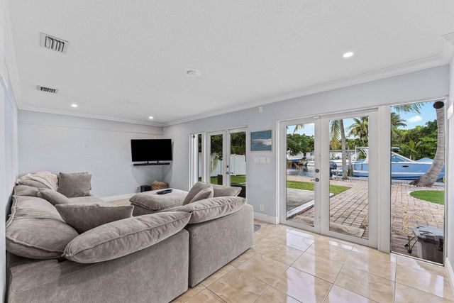 4481 SW 37TH Avenue, Dania Beach, FL 33312