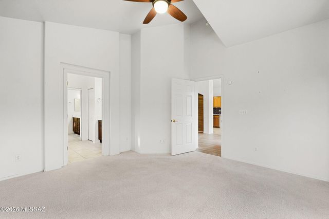 12114 N Jarren Canyon Way, Oro Valley, AZ 85755