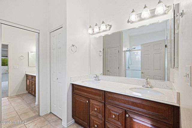 12114 N Jarren Canyon Way, Oro Valley, AZ 85755