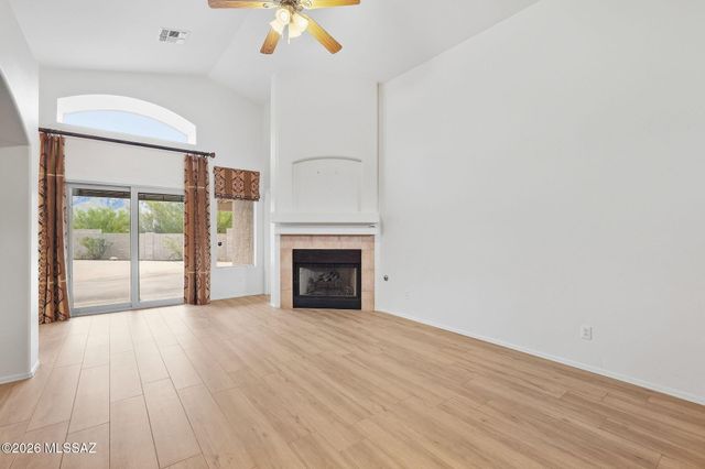 12114 N Jarren Canyon Way, Oro Valley, AZ 85755