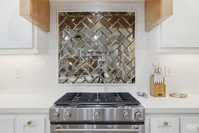 3406 Wicklow Court, Bakersfield, CA 93314