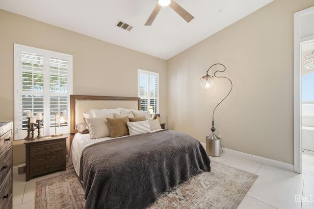 3406 Wicklow Court, Bakersfield, CA 93314